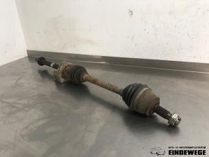 Gebruikte Aandrijfas rechts-voor Opel Combo 1.3 CDTI 16V ecoFlex Prijs € 40,00 Margeregeling aangeboden door Auto- en demontagebedrijf Eindewege