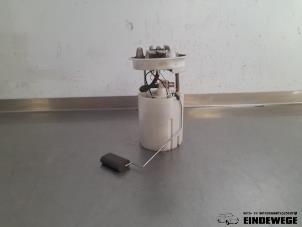 Gebruikte Tank element Pomp Ford Focus 3 Wagon 1.0 Ti-VCT EcoBoost 12V 125 Prijs € 38,50 Margeregeling aangeboden door Auto- en demontagebedrijf Eindewege