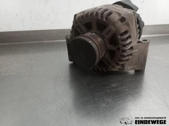 Gebruikte Dynamo Fiat Fiorino (225) 1.3 JTD 16V Multijet Prijs € 35,00 Margeregeling aangeboden door Auto- en demontagebedrijf Eindewege