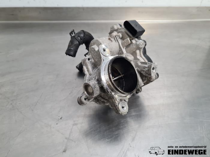 Gebruikte Gasklephuis Volkswagen Caddy IV 2.0 TDI 75 Prijs € 52,50 Margeregeling aangeboden door Auto- en demontagebedrijf Eindewege