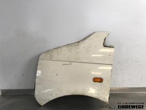 Gebruikte Scherm links-voor Volkswagen Transporter/Caravelle T5 1.9 TDi Prijs € 52,50 Margeregeling aangeboden door Auto- en demontagebedrijf Eindewege