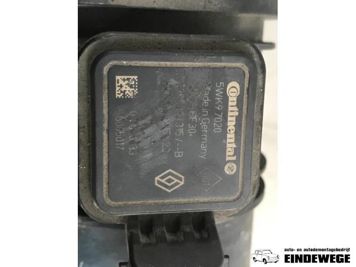 Luchtmassameter van een Mercedes-Benz Citan (415.6) 1.5 108 CDI 2016