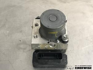 Gebruikte ABS Pomp Mercedes Citan (415.6) 1.5 108 CDI Prijs € 105,00 Margeregeling aangeboden door Auto- en demontagebedrijf Eindewege