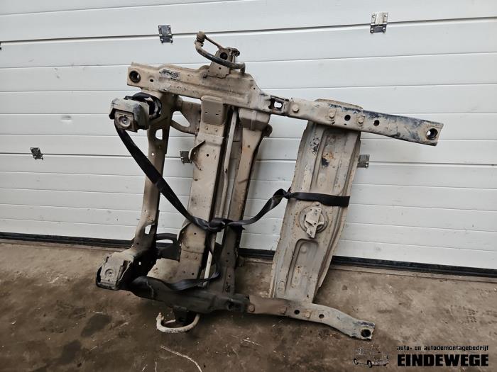 Gebruikte Subframe Volkswagen Crafter 2.5 TDI 30/32/35/46/50 Prijs € 315,00 Margeregeling aangeboden door Auto- en demontagebedrijf Eindewege