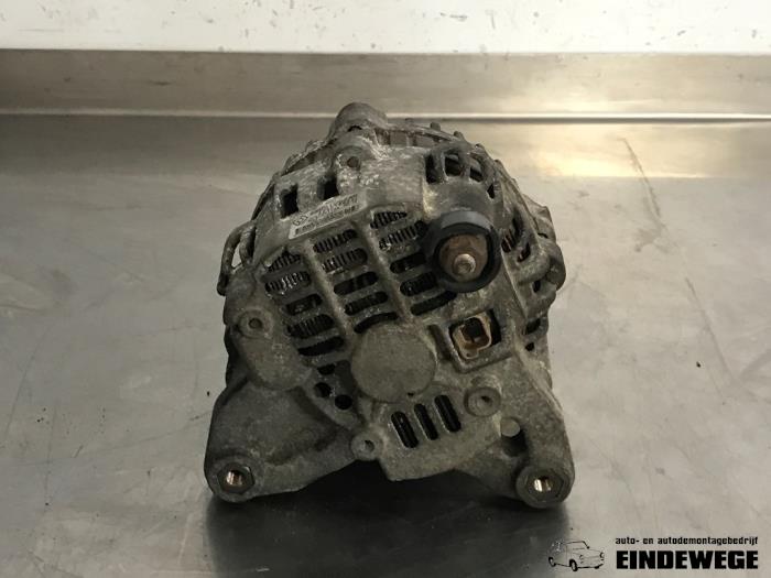 Gebruikte Dynamo Renault Kangoo Express (FC) 1.5 dCi 65 Prijs € 35,00 Margeregeling aangeboden door Auto- en demontagebedrijf Eindewege