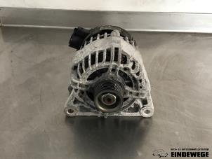 Gebruikte Dynamo Peugeot 307 CC (3B) 1.6 16V Prijs € 35,00 Margeregeling aangeboden door Auto- en demontagebedrijf Eindewege