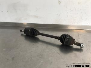 Gebruikte Aandrijfas links-voor BMW Mini One/Cooper (R50) 1.6 16V Cooper Prijs € 45,00 Margeregeling aangeboden door Auto- en demontagebedrijf Eindewege