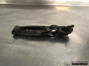 Gebruikte Triangel links-voor Chevrolet Matiz 0.8 S,SE Prijs € 20,00 Margeregeling aangeboden door Auto- en demontagebedrijf Eindewege