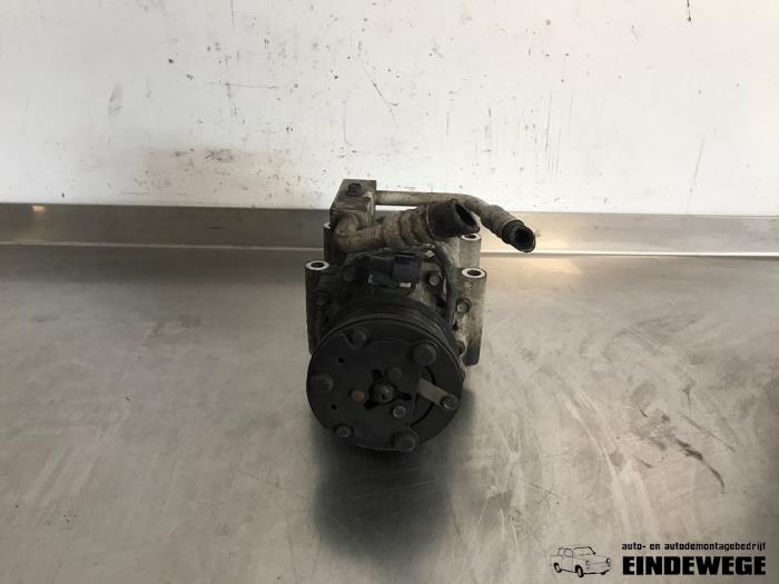 Gebruikte Aircopomp Ford Focus 1 1.6 16V Prijs € 52,50 Margeregeling aangeboden door Auto- en demontagebedrijf Eindewege
