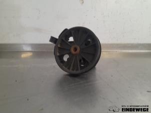 Gebruikte Servopomp Volvo S60 I (RS/HV) 2.4 20V 170 Prijs € 52,50 Margeregeling aangeboden door Auto- en demontagebedrijf Eindewege