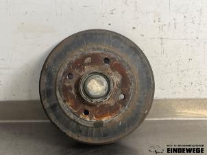 Gebruikte Remtrommel achter Peugeot 208 I (CA/CC/CK/CL) 1.0 Vti 12V PureTech Prijs € 25,00 Margeregeling aangeboden door Auto- en demontagebedrijf Eindewege