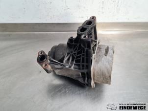 Gebruikte Oliefilterhuis Volkswagen Caddy IV 2.0 TDI 75 Prijs € 63,50 Margeregeling aangeboden door Auto- en demontagebedrijf Eindewege