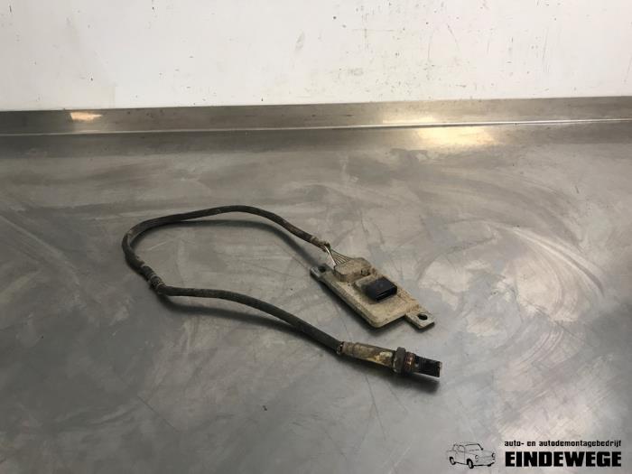 Nox sensor van een Volkswagen Golf V (1K1) 2.0 FSI 16V 2005