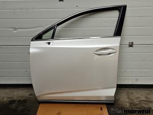 Gebruikte Deur 4Deurs links-voor Lexus NX I (Z1) 300h 2.5 16V 4x4 Prijs op aanvraag aangeboden door Auto- en demontagebedrijf Eindewege
