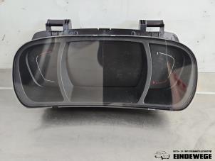 Gebruikte Cockpit Renault Kadjar (RFEH) 1.5 dCi DPF Prijs € 157,50 Margeregeling aangeboden door Auto- en demontagebedrijf Eindewege