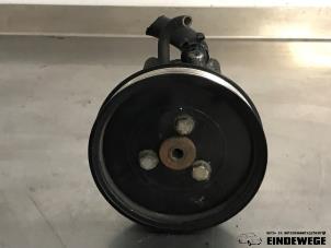Gebruikte Stuurpomp BMW 3 serie Touring (E46/3) 318i Prijs op aanvraag aangeboden door Auto- en demontagebedrijf Eindewege