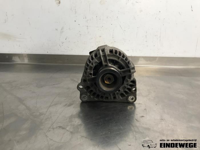 Gebruikte Dynamo Skoda Fabia (6Y5) 1.4i 16V Prijs € 40,00 Margeregeling aangeboden door Auto- en demontagebedrijf Eindewege