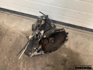 Gebruikte Versnellingsbak Opel Vectra C 1.8 16V Prijs € 157,50 Margeregeling aangeboden door Auto- en demontagebedrijf Eindewege