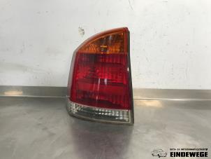 Gebruikte Achterlicht links Opel Vectra C 1.8 16V Prijs € 25,00 Margeregeling aangeboden door Auto- en demontagebedrijf Eindewege