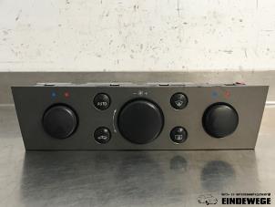 Gebruikte Kachel Bedieningspaneel Opel Vectra C 1.8 16V Prijs € 30,00 Margeregeling aangeboden door Auto- en demontagebedrijf Eindewege