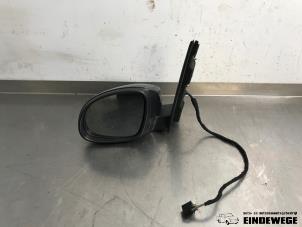 Gebruikte Buitenspiegel links Seat Alhambra (7N) 1.4 TSI 16V Prijs € 138,50 Margeregeling aangeboden door Auto- en demontagebedrijf Eindewege