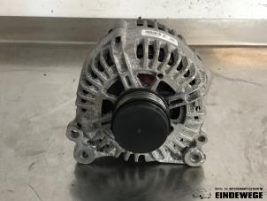 Gebruikte Dynamo Audi A4 (B6) 1.9 TDI PDE 130 Prijs op aanvraag aangeboden door Auto- en demontagebedrijf Eindewege