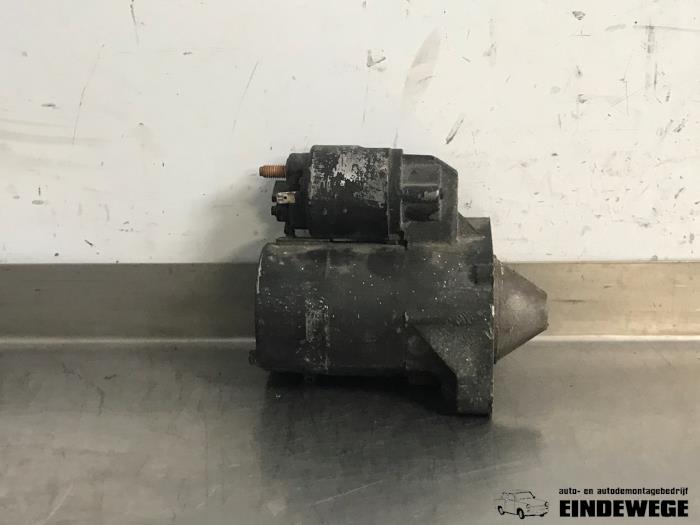 Gebruikte Startmotor Renault Clio II (BB/CB) 1.2 16V Prijs € 25,00 Margeregeling aangeboden door Auto- en demontagebedrijf Eindewege