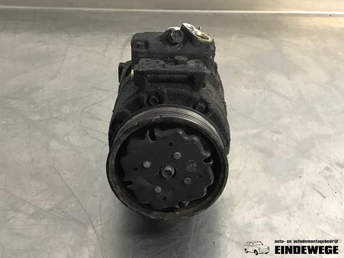 Gebruikte Aircopomp Volkswagen Golf V (1K1) 1.4 FSI 16V Prijs € 78,50 Margeregeling aangeboden door Auto- en demontagebedrijf Eindewege