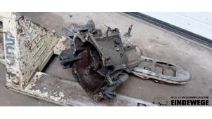 Gebruikte Versnellingsbak Peugeot Partner Tepee (7A/B/C/D/E/F/G/J/P/S) 1.6 Phase 1 Prijs € 420,00 Margeregeling aangeboden door Auto- en demontagebedrijf Eindewege