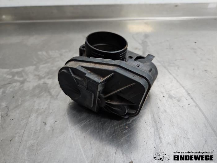 Gebruikte Gasklephuis Peugeot Partner Tepee (7A/B/C/D/E/F/G/J/P/S) 1.6 Phase 1 Prijs € 52,50 Margeregeling aangeboden door Auto- en demontagebedrijf Eindewege