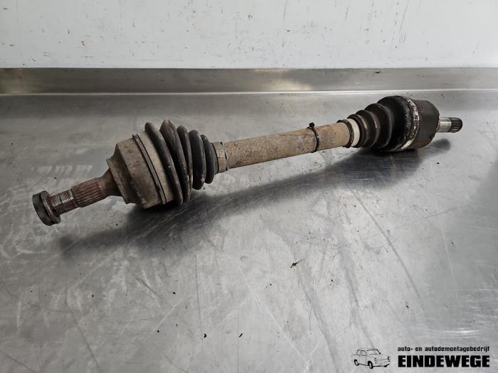 Gebruikte Steekas links-voor Peugeot Partner Tepee (7A/B/C/D/E/F/G/J/P/S) 1.6 Phase 1 Prijs € 35,00 Margeregeling aangeboden door Auto- en demontagebedrijf Eindewege