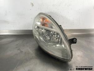 Gebruikte Rechter Koplamp Lancia Ypsilon (843) 1.2 Prijs € 52,50 Margeregeling aangeboden door Auto- en demontagebedrijf Eindewege