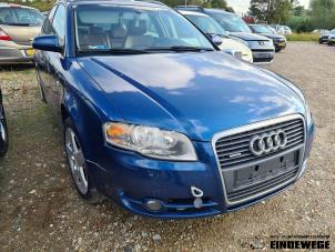 Gebruikte Motorkap Audi A4 Avant (B7) 2.0 TFSI 20V Quattro Prijs € 105,00 Margeregeling aangeboden door Auto- en demontagebedrijf Eindewege