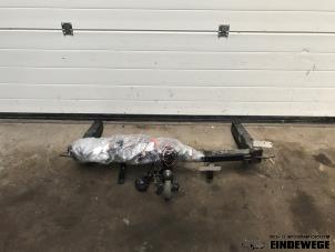Gebruikte Trekhaak Audi A4 Avant (B7) 2.0 TFSI 20V Quattro Prijs € 210,00 Margeregeling aangeboden door Auto- en demontagebedrijf Eindewege