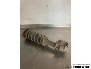 Gebruikte Mac Phersonpoot links-voor Suzuki Alto (RF410) 1.1 16V Prijs op aanvraag aangeboden door Auto- en demontagebedrijf Eindewege