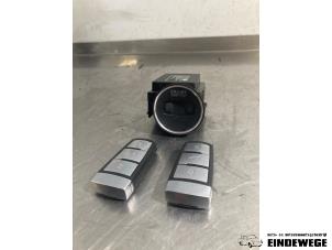 Gebruikte Kontaktslot + Sleutel Volkswagen Passat (3C2) 2.0 FSI 16V Prijs € 38,50 Margeregeling aangeboden door Auto- en demontagebedrijf Eindewege