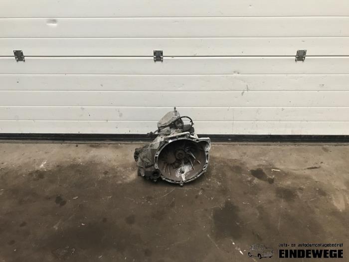 Gebruikte Versnellingsbak Ford Fiesta 6 (JA8) 1.4 16V Prijs € 210,00 Margeregeling aangeboden door Auto- en demontagebedrijf Eindewege