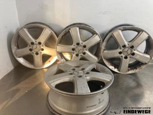 Gebruikte Velgen set Mercedes B (W245) 2.0 B-180 CDI 16V Prijs € 140,00 Margeregeling aangeboden door Auto- en demontagebedrijf Eindewege