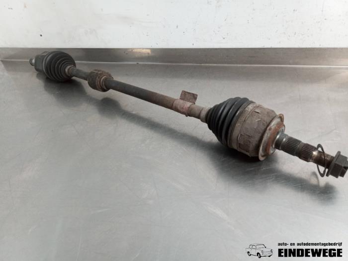 Gebruikte Aandrijfas rechts-voor Chevrolet Cruze (305) 1.8 16V VVT Prijs € 63,50 Margeregeling aangeboden door Auto- en demontagebedrijf Eindewege