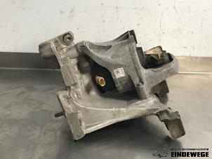 Gebruikte Motorsteun Audi A5 Sportback (F5A/F5F) 2.0 TDI 16V Quattro Prijs € 105,00 Margeregeling aangeboden door Auto- en demontagebedrijf Eindewege