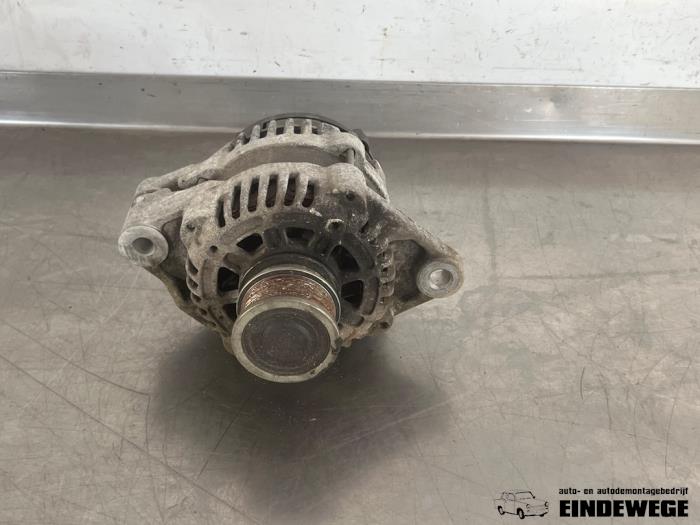 Gebruikte Dynamo Opel Zafira Tourer (P12) 2.0 CDTI 16V 110 Ecotec Prijs € 35,00 Margeregeling aangeboden door Auto- en demontagebedrijf Eindewege