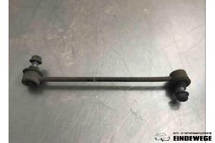 Gebruikte Stabilisatorstang voor Hyundai Veloster 1.6 GDI 16V Prijs € 10,00 Margeregeling aangeboden door Auto- en demontagebedrijf Eindewege
