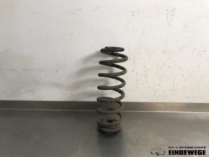 Gebruikte Veerschroef achter Seat Alhambra (7N) 1.4 TSI 16V Prijs € 20,00 Margeregeling aangeboden door Auto- en demontagebedrijf Eindewege