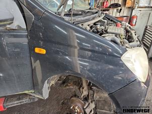 Gebruikte Scherm rechts-voor Daihatsu Cuore (L251/271/276) 1.0 12V DVVT Prijs € 45,00 Margeregeling aangeboden door Auto- en demontagebedrijf Eindewege