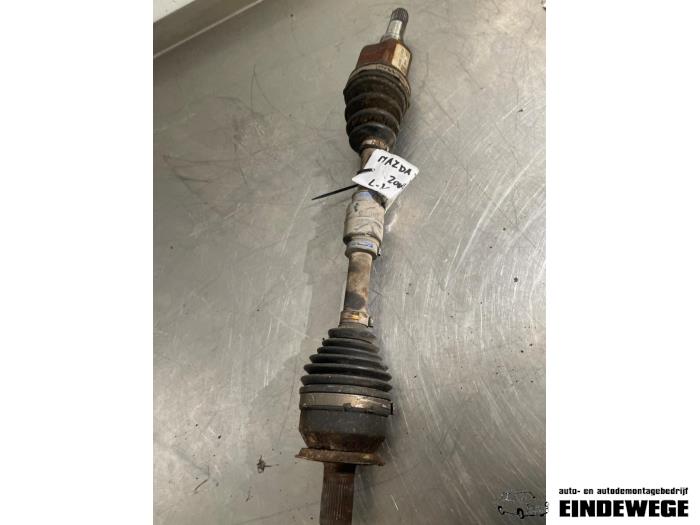 Gebruikte Steekas links-voor Mazda 3 Sport (BK) 1.6i 16V Prijs € 40,00 Margeregeling aangeboden door Auto- en demontagebedrijf Eindewege