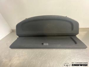 Gebruikte Hoedenplank Mazda 3 Sport (BK) 1.6i 16V Prijs € 40,00 Margeregeling aangeboden door Auto- en demontagebedrijf Eindewege