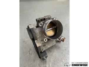 Gebruikte Gasklephuis Opel Astra J (PC6/PD6/PE6/PF6) 1.6 16V Ecotec Prijs € 35,00 Margeregeling aangeboden door Auto- en demontagebedrijf Eindewege