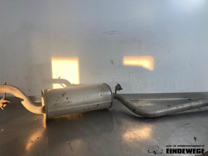 Gebruikte Uitlaat Middendemper Ford Focus 1 Wagon 1.4 16V Prijs € 30,00 Margeregeling aangeboden door Auto- en demontagebedrijf Eindewege