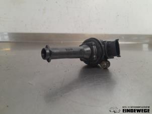 Gebruikte Bobine Volvo S60 I (RS/HV) 2.4 20V 170 Prijs € 18,50 Margeregeling aangeboden door Auto- en demontagebedrijf Eindewege