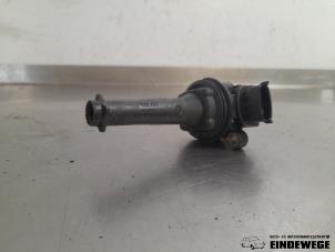 Gebruikte Bobine Volvo S60 I (RS/HV) 2.4 20V 170 Prijs € 18,50 Margeregeling aangeboden door Auto- en demontagebedrijf Eindewege